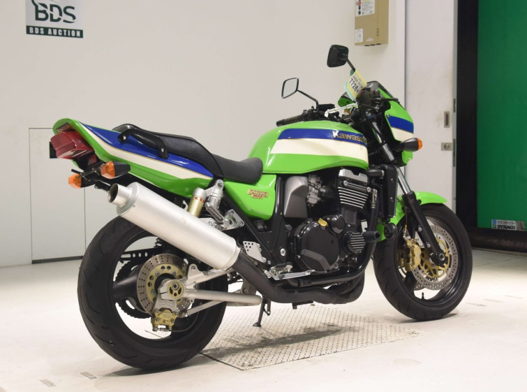 Мотоцикл Kawasaki ZRX1100