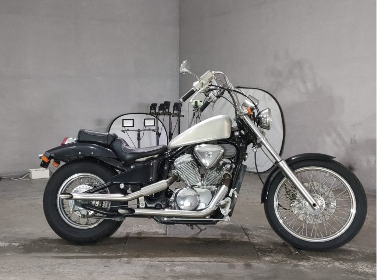 Мотоцикл Honda STEED 400 с пробегом 15688 km
