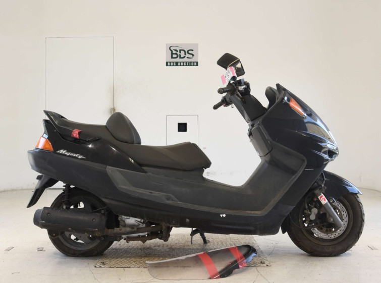 Мотоцикл Yamaha MAJESTY 250 с пробегом 2711 km