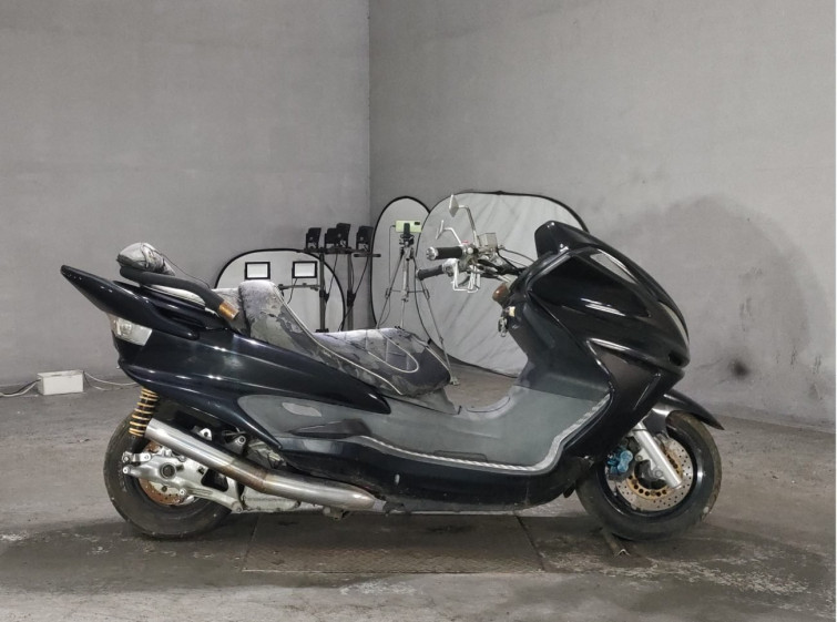 Мотоцикл Yamaha MAJESTY 250 с пробегом 11737 km