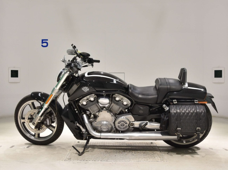 Мотоцикл HD V-ROD MUSCLE VRSCF1250 с пробегом 28141 km