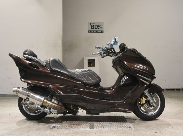 Мотоцикл Yamaha MAJESTY 250