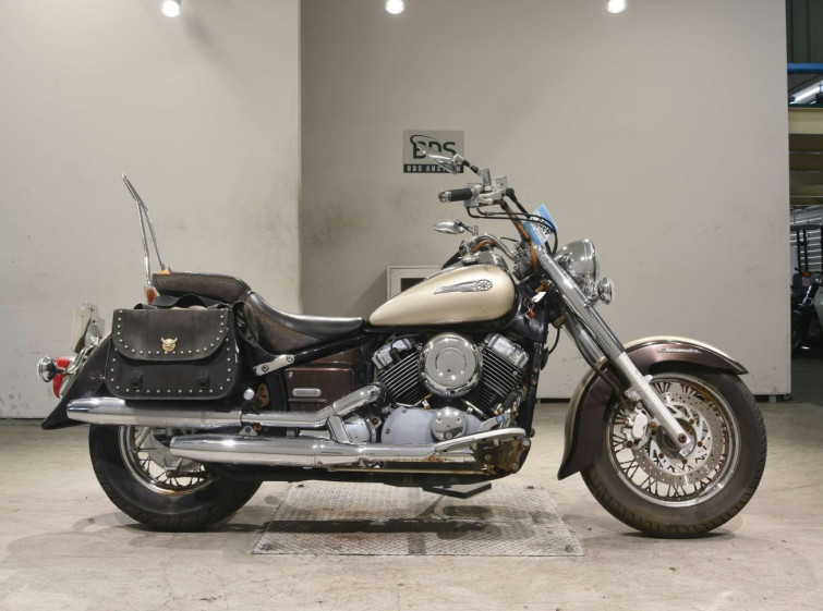 Мотоцикл Yamaha DRAGSTAR XVS400 CLASSIC