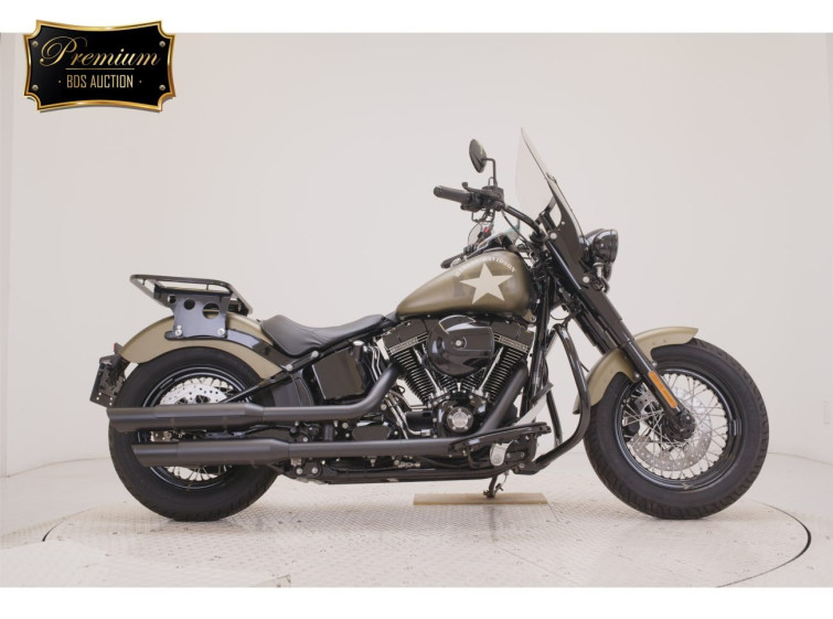Мотоцикл HD SLIM S FLSS1800 з пробігом 2636 km