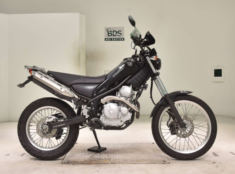 Мотоцикл Yamaha TRICKER з пробігом 22220 km