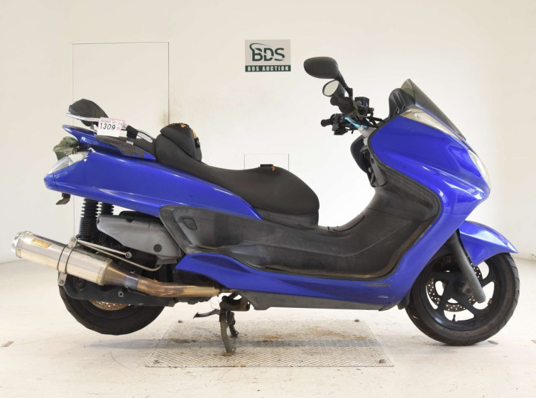 Мотоцикл Yamaha MAJESTY 250