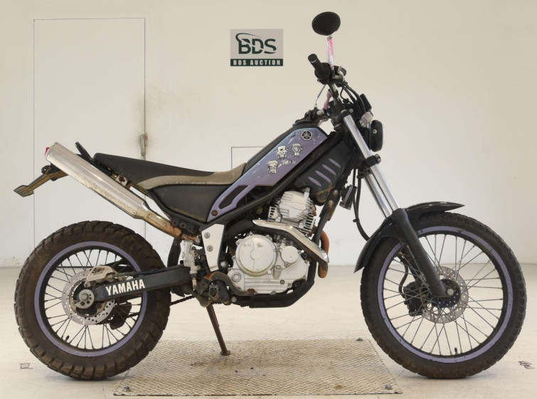 Мотоцикл Yamaha TRICKER з пробігом 11096 km