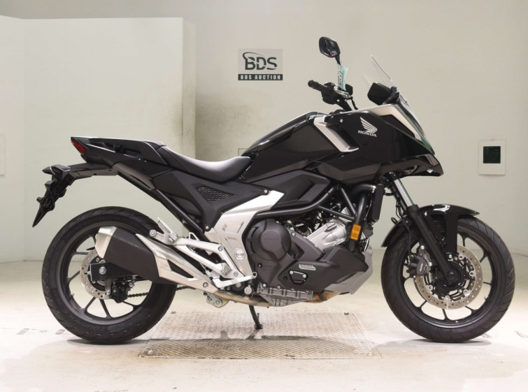 Мотоцикл Honda NC750XD з пробігом 40 km