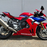 Мотоцикл Honda CBR1000RR-R FB SP с пробегом 1159 km