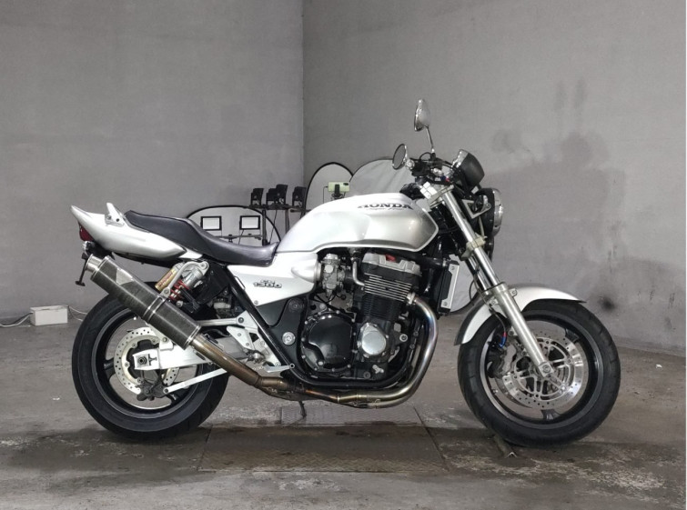 Мотоцикл Honda CB1300SF с пробегом 47003 km