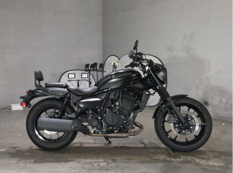 Мотоцикл Kawasaki ELIMINATOR 400 з пробігом 9894 km