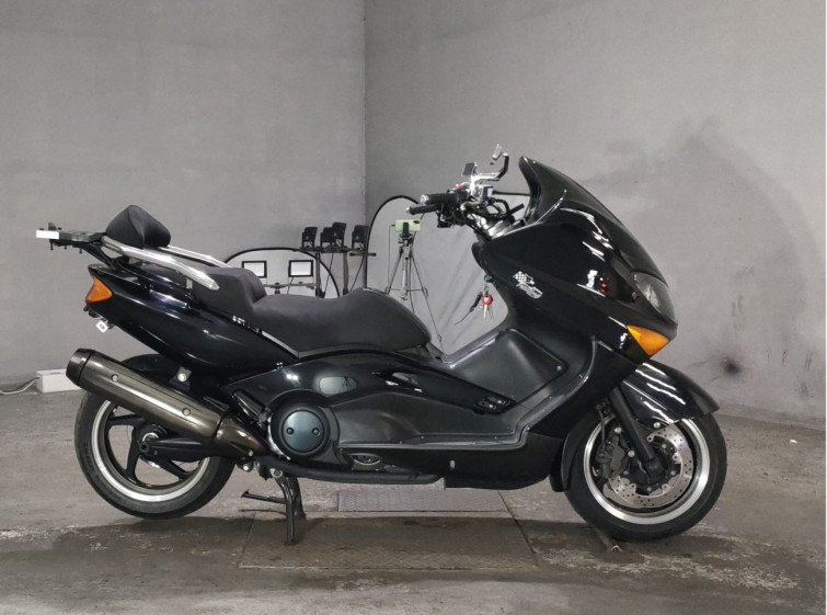 Мотоцикл Yamaha T-MAX500 с пробегом 13809 km