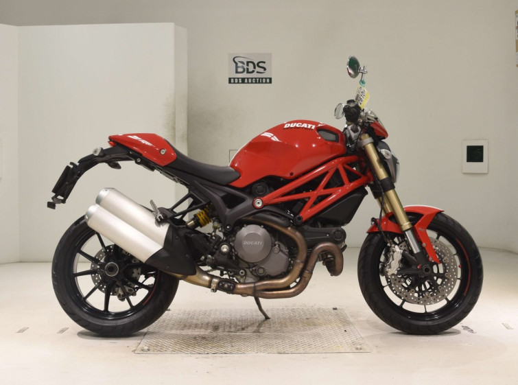 Мотоцикл Ducati MONSTER 1100EVO с пробегом 27518 km