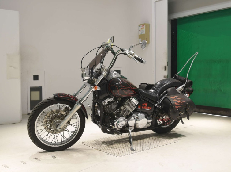 Мотоцикл Yamaha DRAGSTAR XVS400