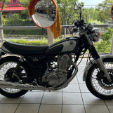 Мотоцикл Yamaha SR400 с пробегом 6890 km
