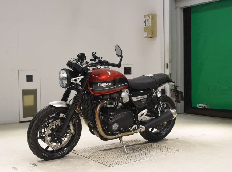 Мотоцикл Triumph SPEED TWIN з пробігом 7319 km