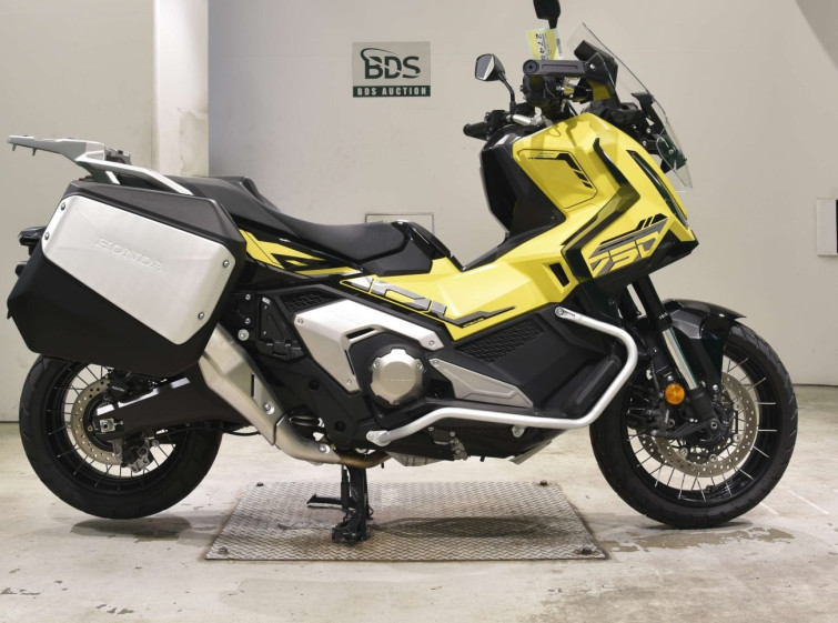 Мотоцикл Honda X-ADV750-2 с пробегом 1155 km