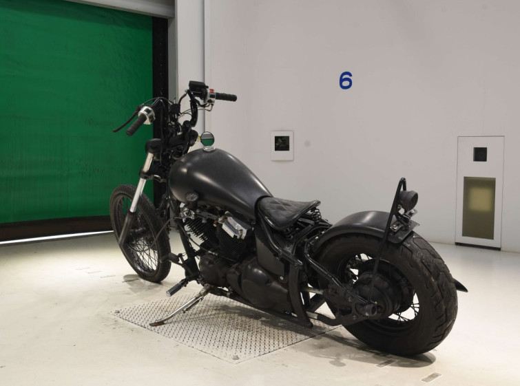 Мотоцикл Yamaha DRAGSTAR XVS400 с пробегом 739 km