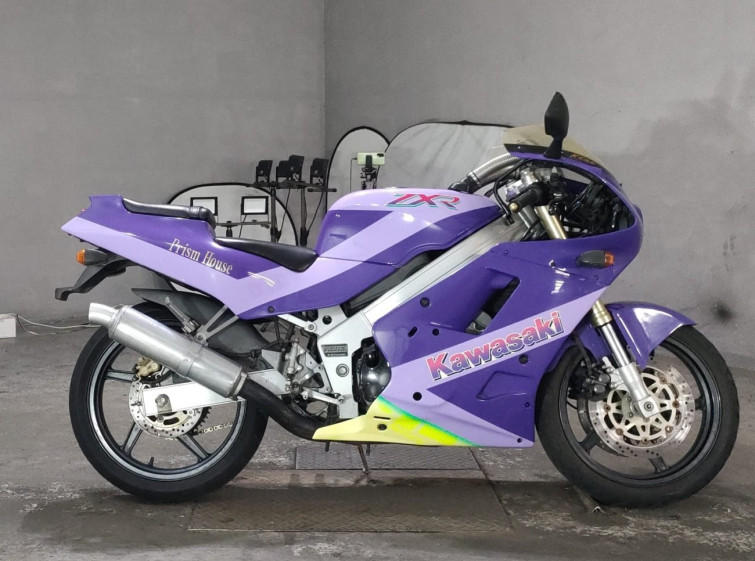 Мотоцикл Kawasaki ZXR250 з пробігом 20088 km
