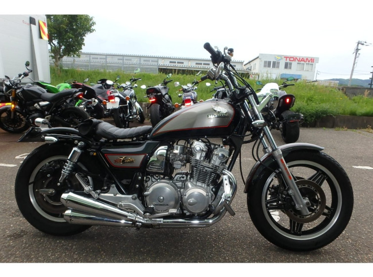 Мотоцикл Honda CB750 CUSTOM с пробегом 6286 km