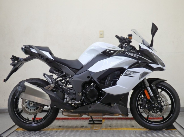 Мотоцикл Kawasaki NINJA 1100SX з пробігом 761 km