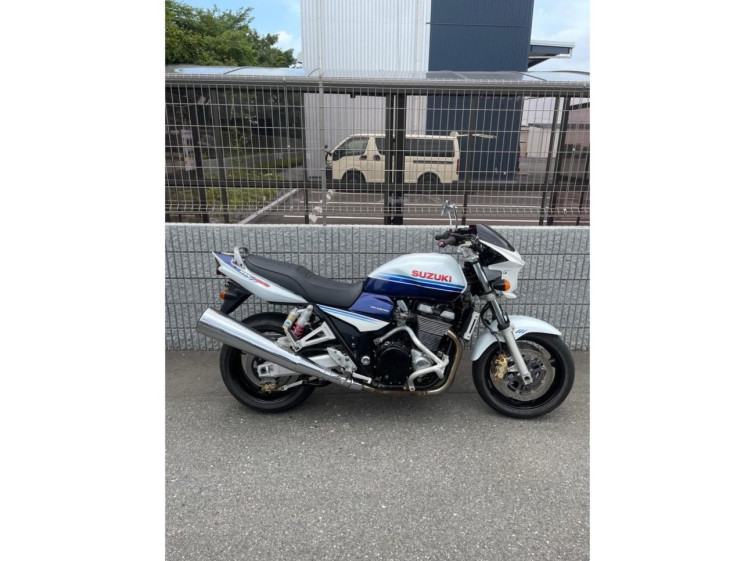 Мотоцикл Suzuki GSX1400 с пробегом 36743 km