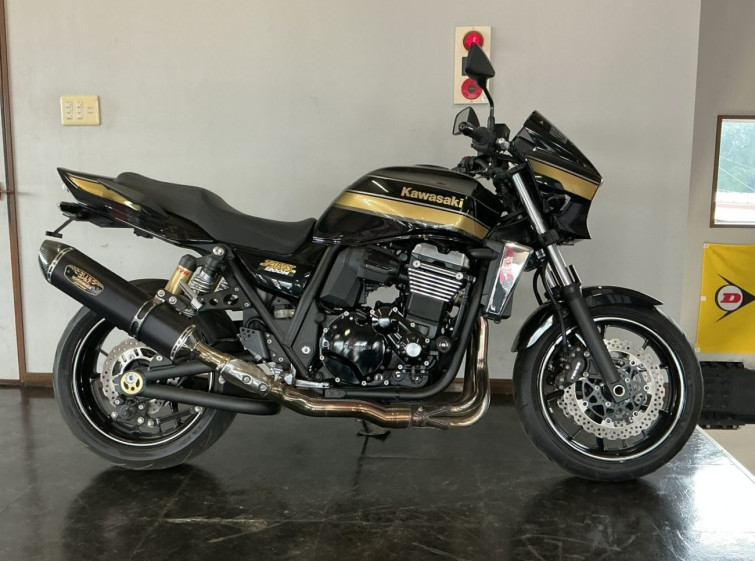 Мотоцикл Kawasaki ZRX1200 DAEG с пробегом 7770 km