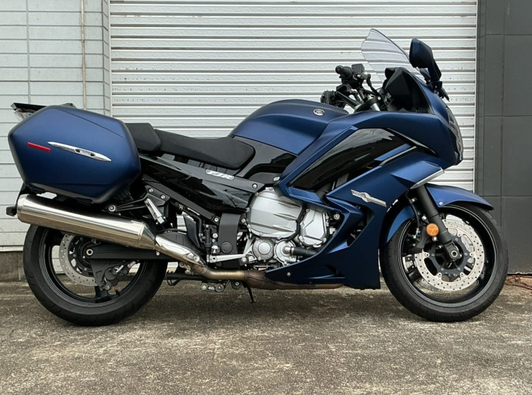 Мотоцикл Yamaha FJR1300 с пробегом 11468 km