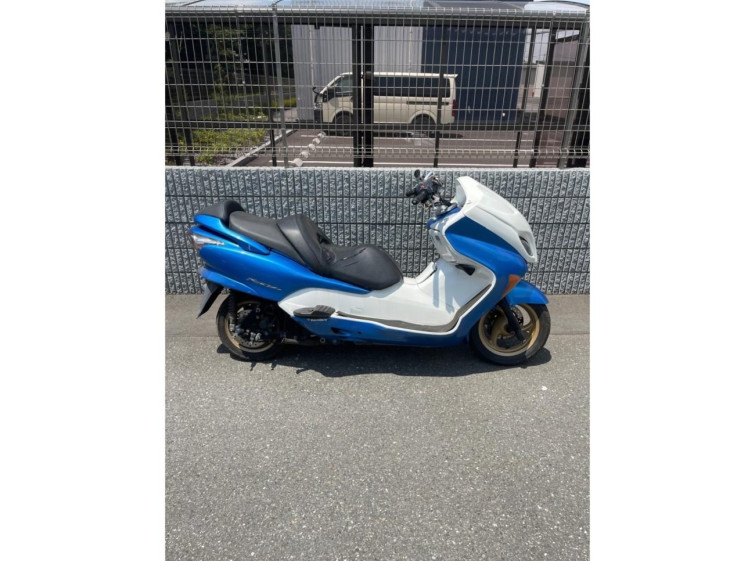 Мотоцикл Honda FORZA з пробігом 12026 km