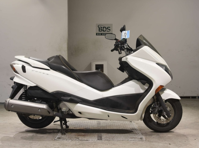 Мотоцикл Honda FORZA ZA с пробегом 46915 km