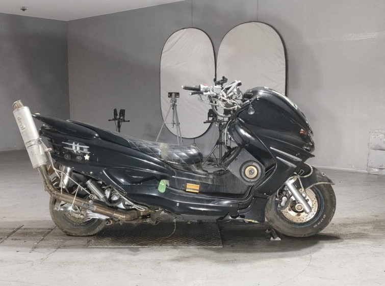 Мотоцикл Yamaha MAJESTY 250