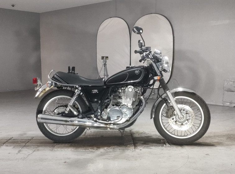 Мотоцикл Yamaha SR400 с пробегом 41107 km