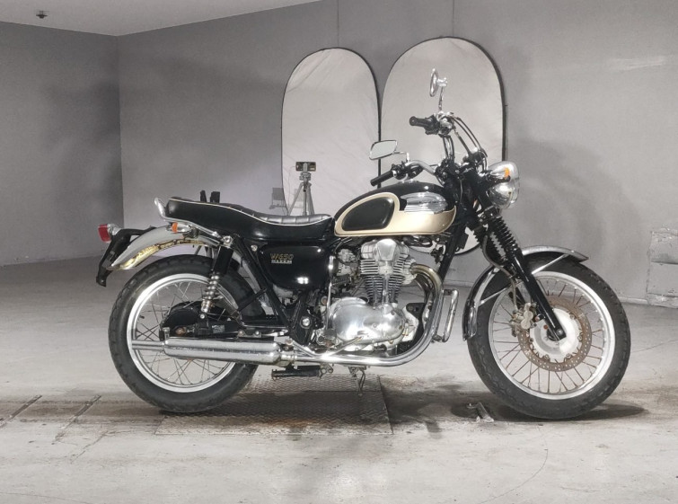 Мотоцикл Kawasaki W650 с пробегом 24832 km