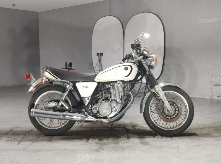 Мотоцикл Yamaha SR400 с пробегом 32136 km