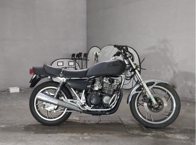 Мотоцикл Yamaha XJ400