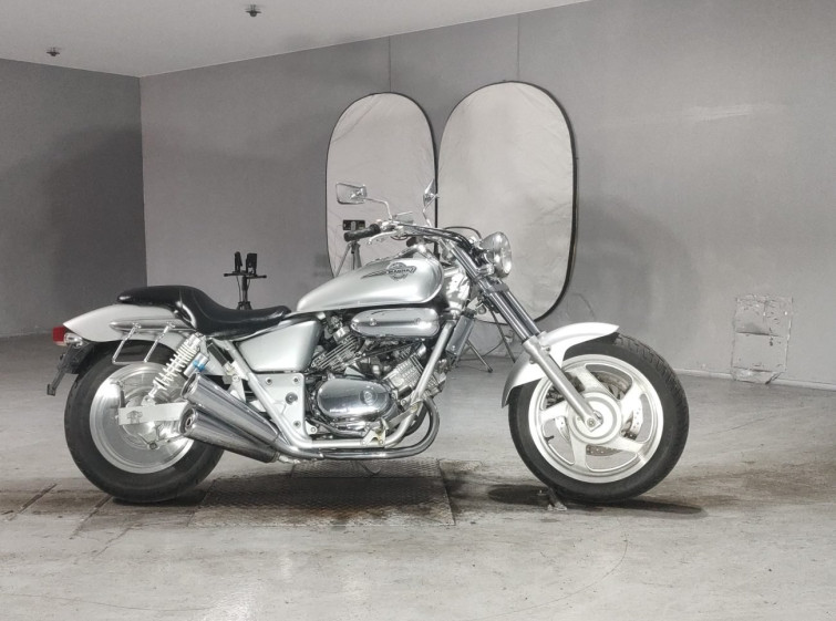Мотоцикл Honda MAGNA250 с пробегом 37730 km