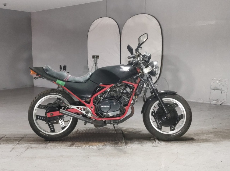 Мотоцикл Honda VT250F XELVIS с пробегом 19194 km