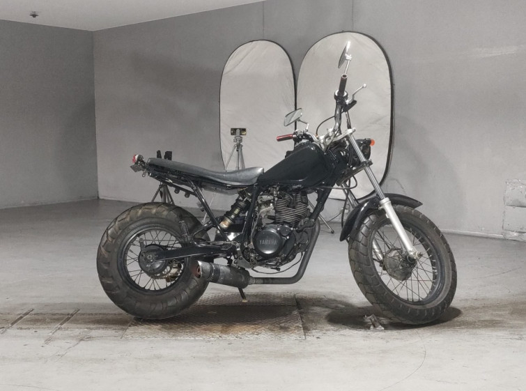 Мотоцикл Yamaha TW200 з пробігом 13500 km