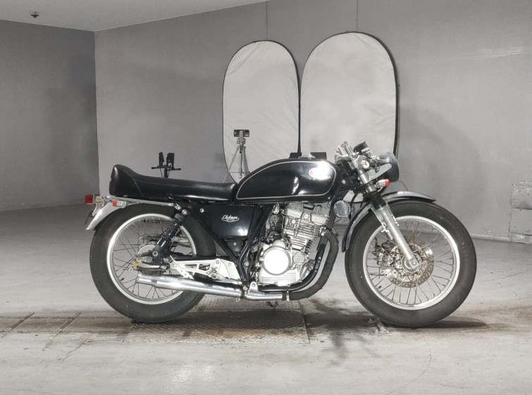 Мотоцикл Honda GB250 CLUBMAN с пробегом 1052 km