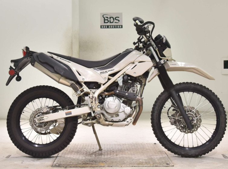 Мотоцикл Kawasaki KLX150L с пробегом 3714 km