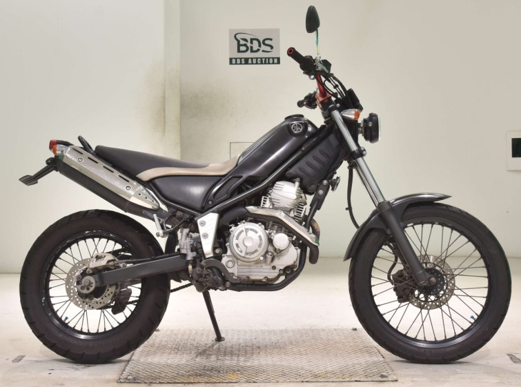 Мотоцикл Yamaha TRICKER з пробігом 27846 km