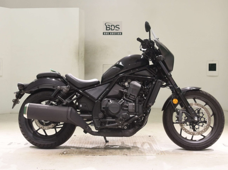 Мотоцикл Honda REBEL CMX1100DCT з пробігом 1135 km