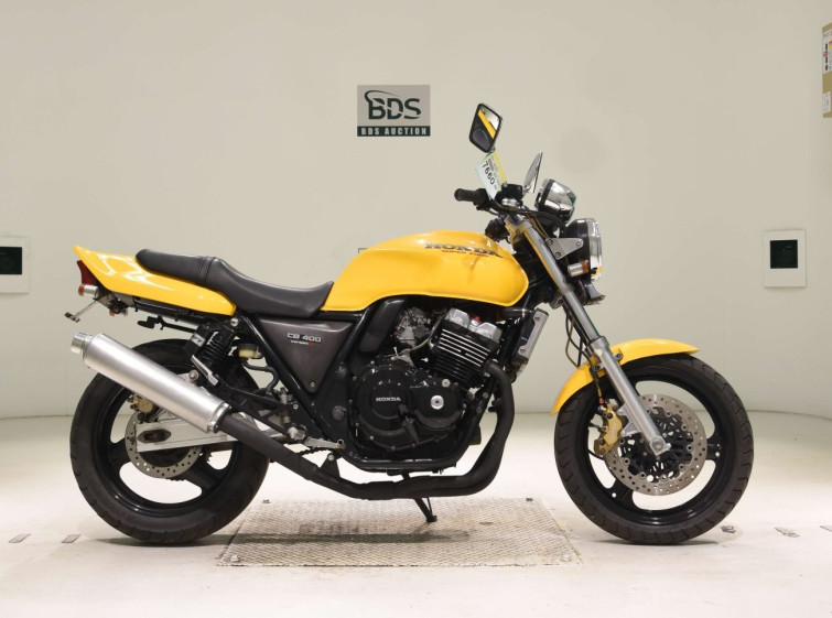 Мотоцикл Honda CB400SF с пробегом 6060 km