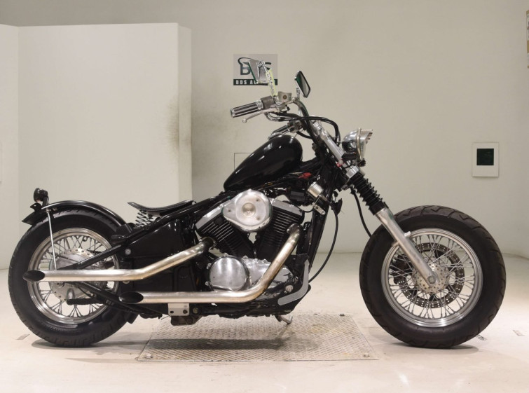 Мотоцикл Kawasaki VULCAN400 CLASSIC з пробігом 6719 km