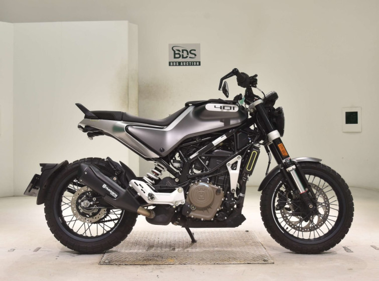 Мотоцикл Husqvarna SVARTPILEN 401 з пробігом 7936 km