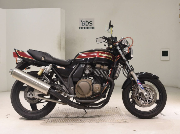 Мотоцикл Kawasaki ZRX400 с пробегом 44649 km