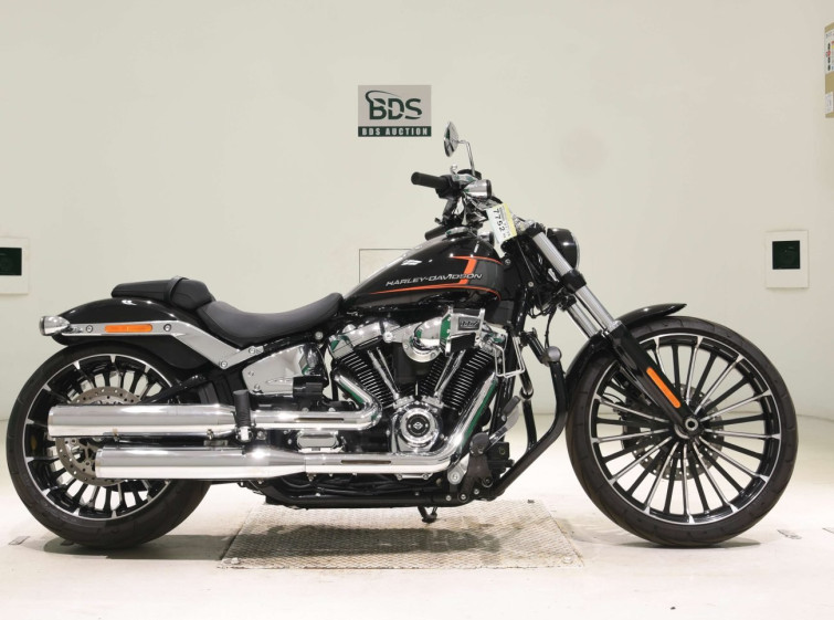 Мотоцикл HD FXBR1920 з пробігом 11734 km
