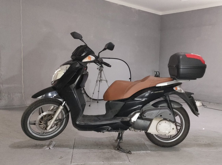 Мотоцикл Malaguti PASSWORD250