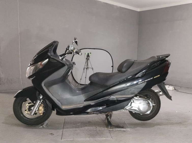 Мотоцикл Suzuki SKYWAVE 250SS с пробегом 12801 km