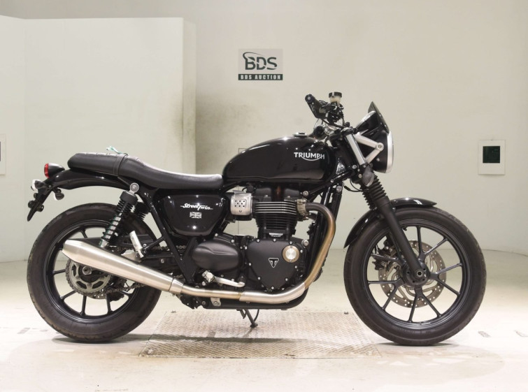 Мотоцикл Triumph STREET TWIN с пробегом 17553 km